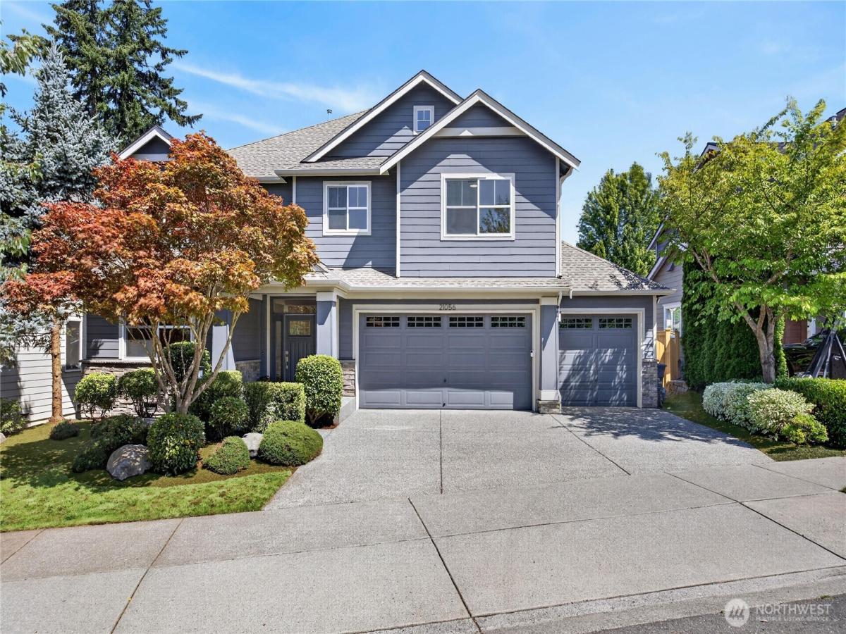 MLS #NWM2551408 image #0