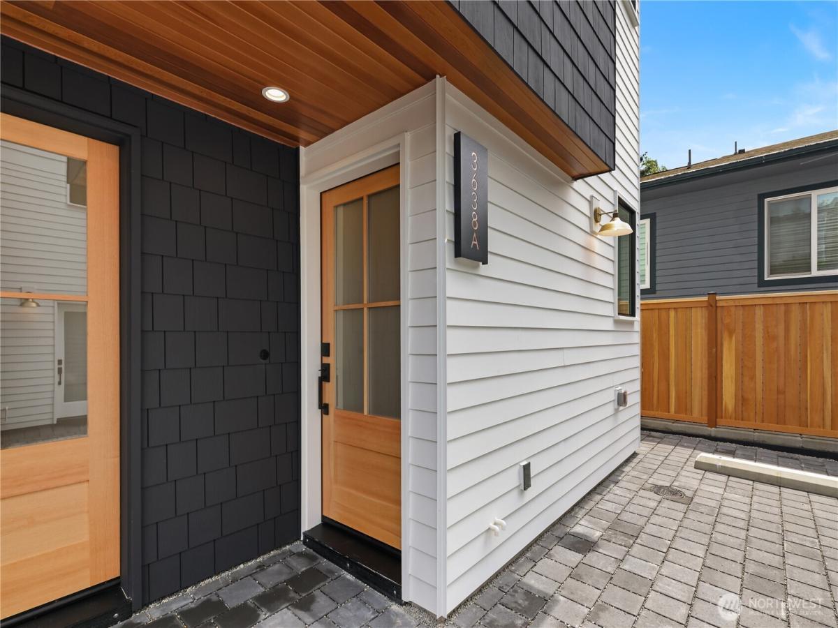 MLS #NWM2551809 image #0