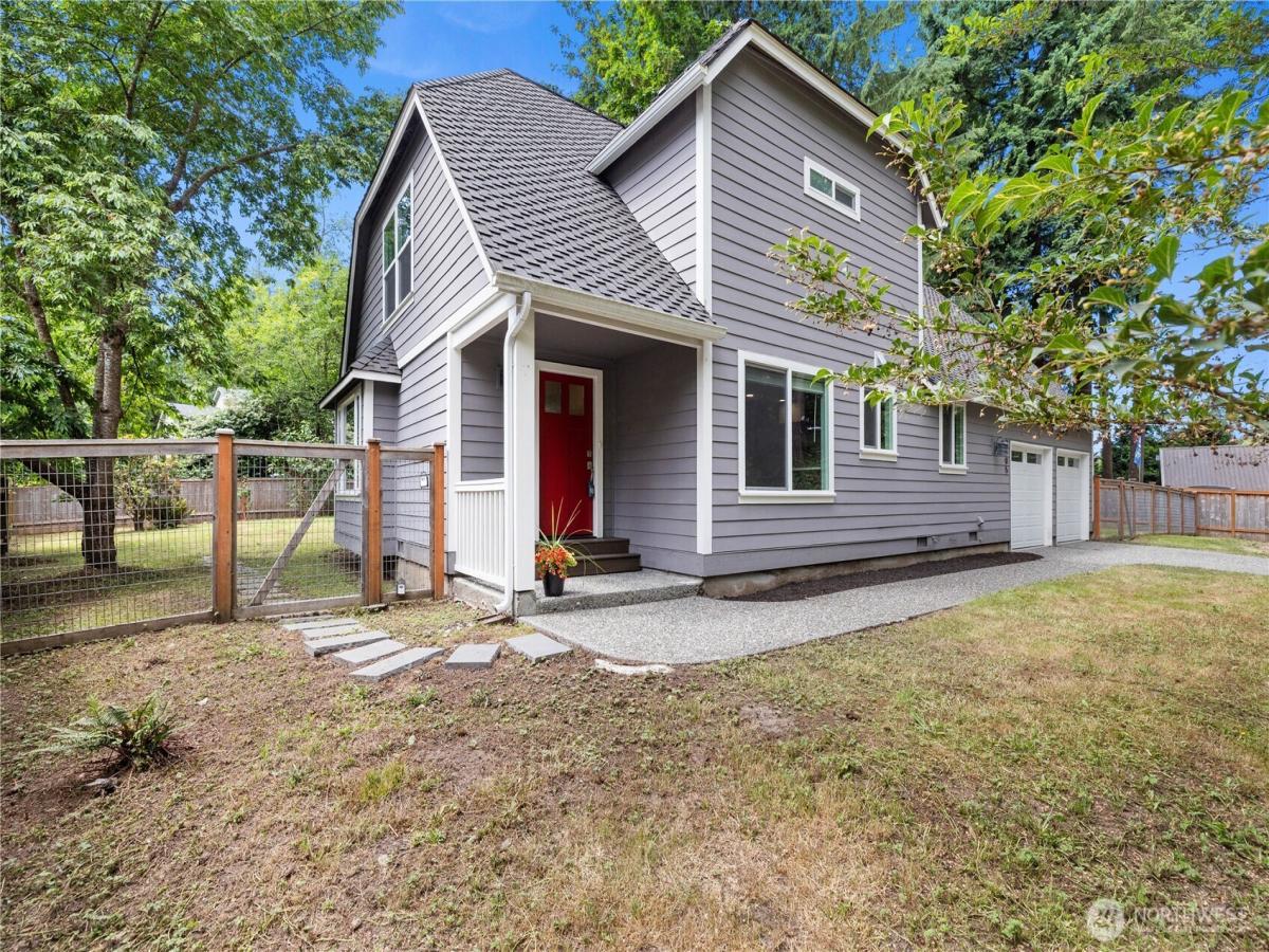MLS #NWM2552345 image #0