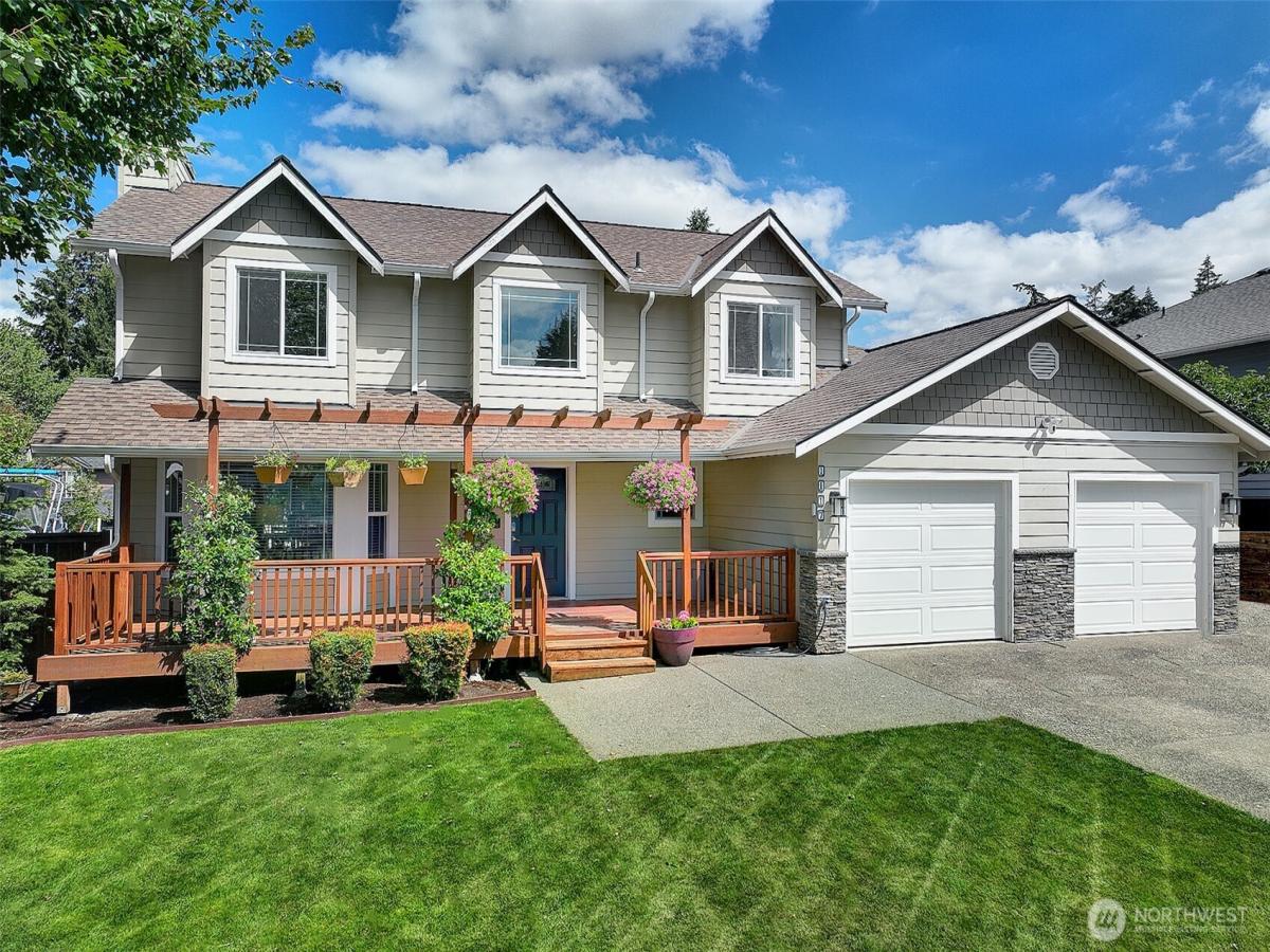 MLS #NWM2552462 image #0