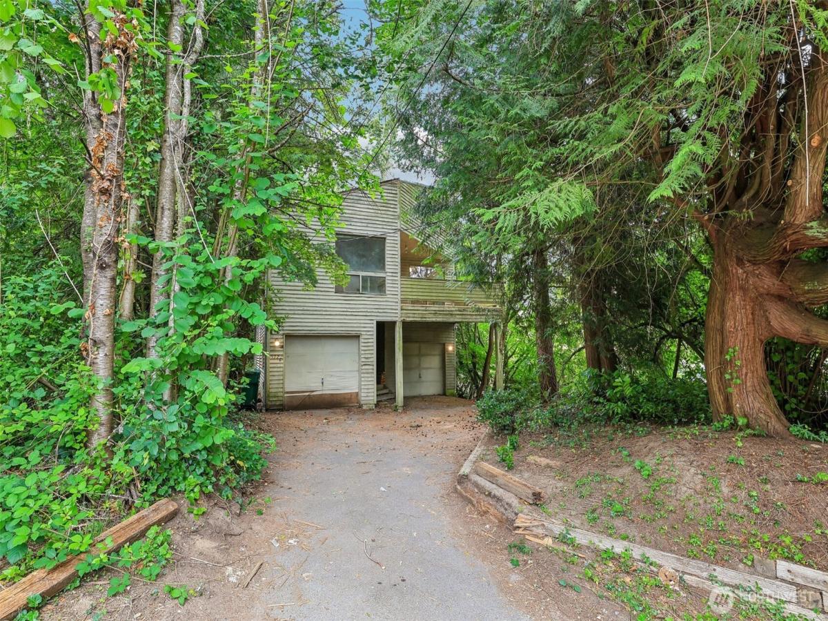 MLS #NWM2552504 image #0