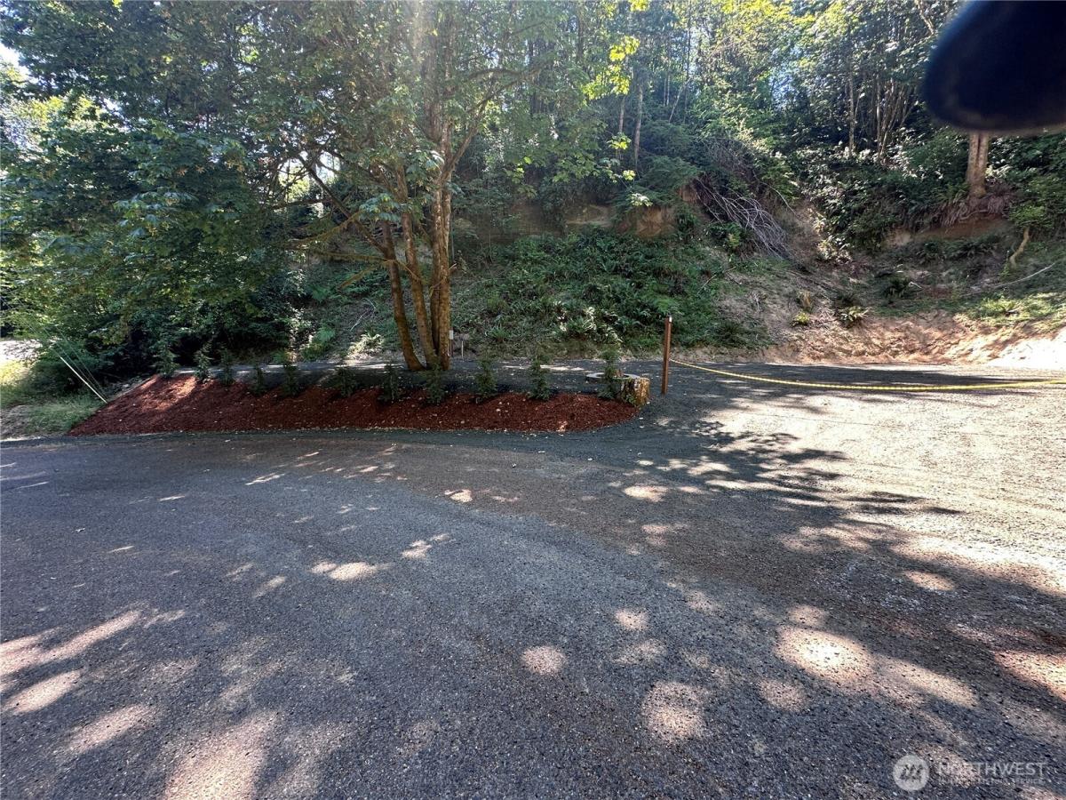 MLS #NWM2552809 image #0