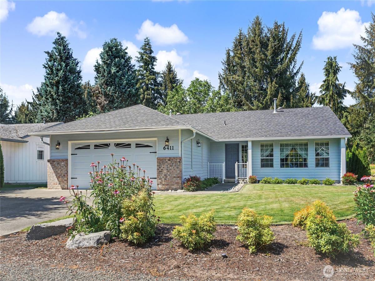 MLS #NWM2552969 image #0