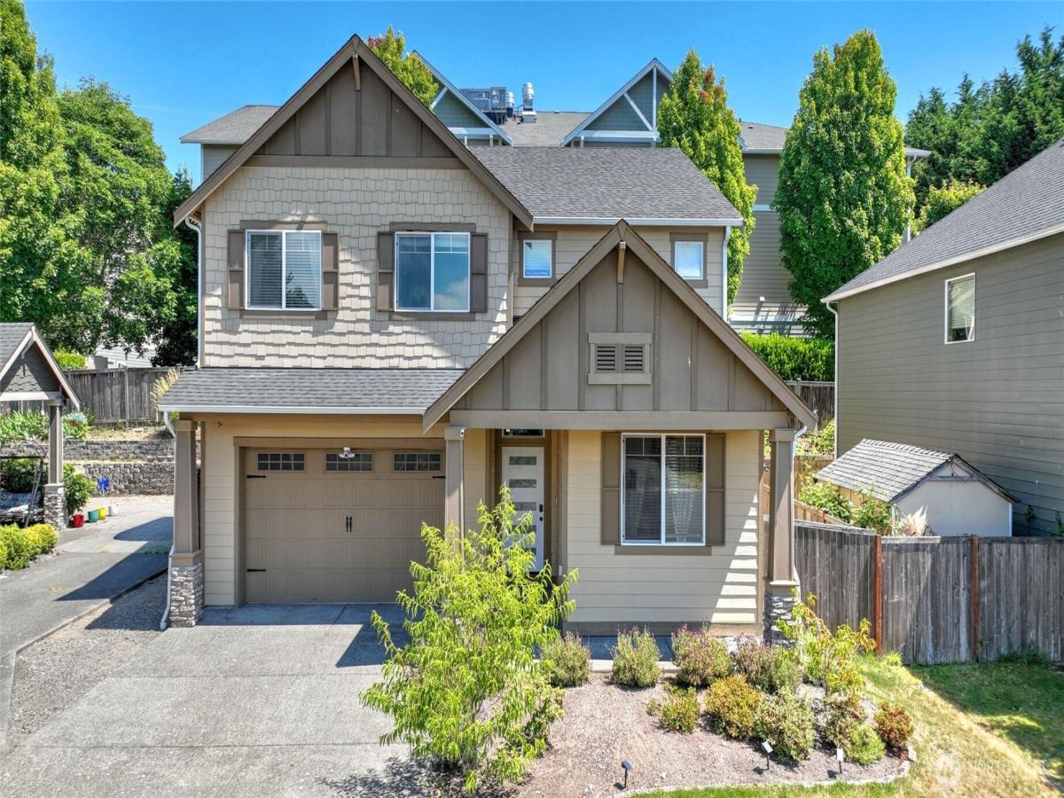 MLS #NWM2553278 image #0