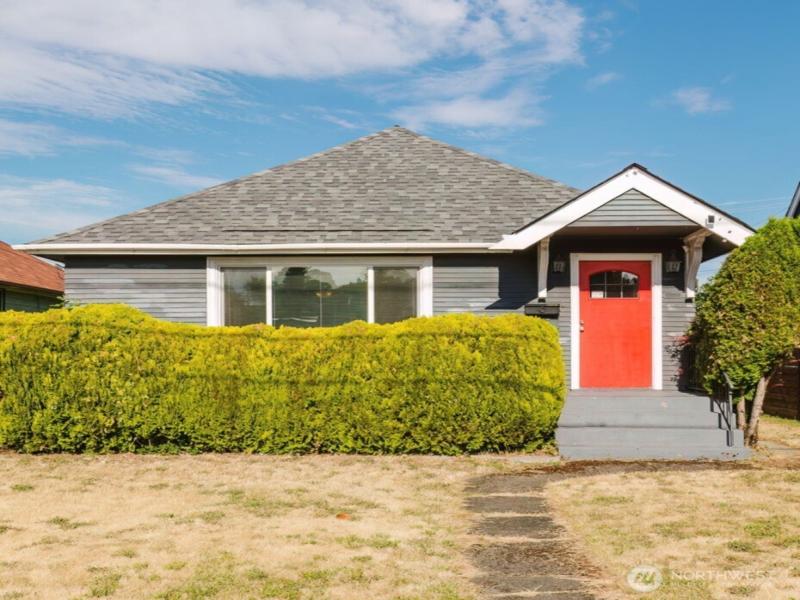 MLS #NWM2553467 image #0