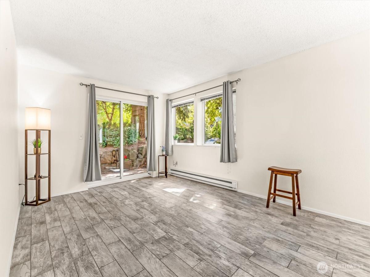 MLS #NWM2553588 image #0