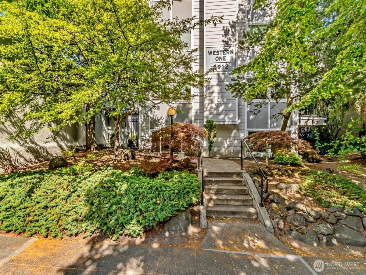 MLS #NWM2553588 image #0