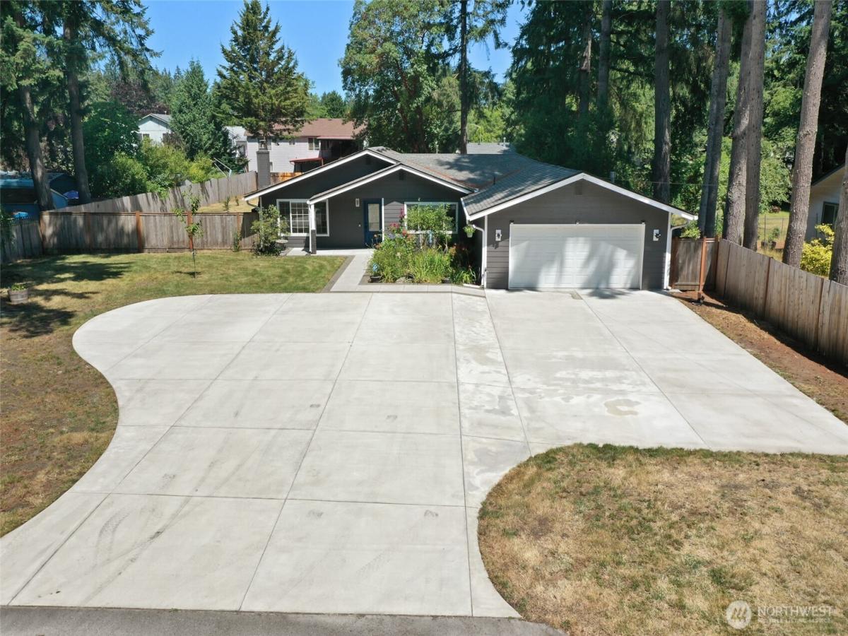 MLS #NWM2553632 image #0
