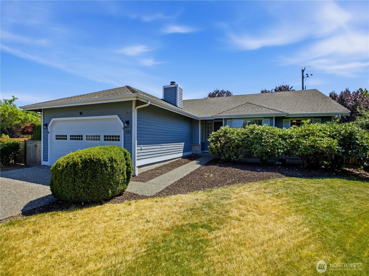 MLS #NWM2553691 image #0