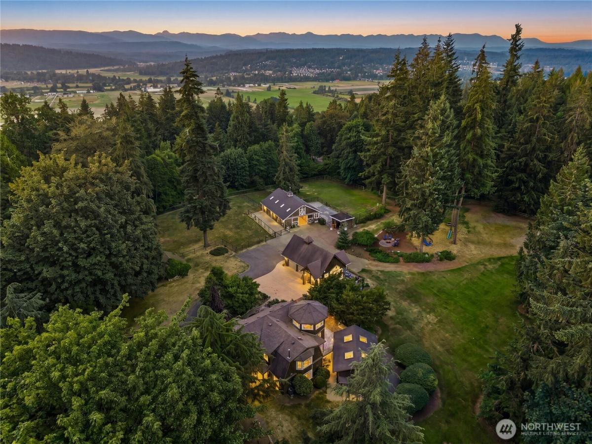 MLS #NWM2553881 image #0