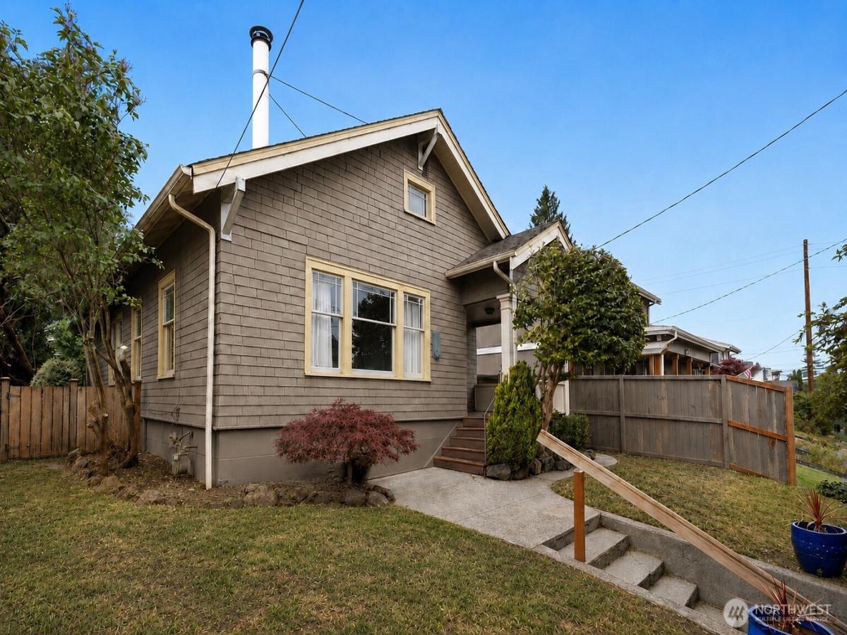 MLS #NWM2554010 image #0