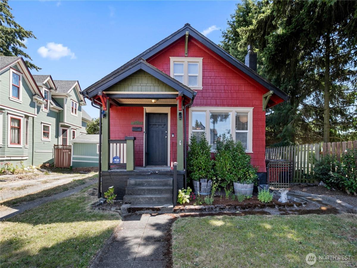 MLS #NWM2554274 image #0