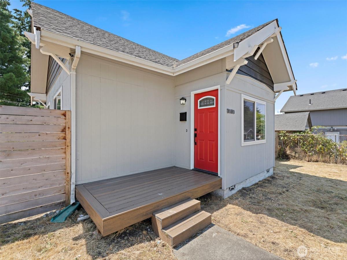 MLS #NWM2554507 image #0
