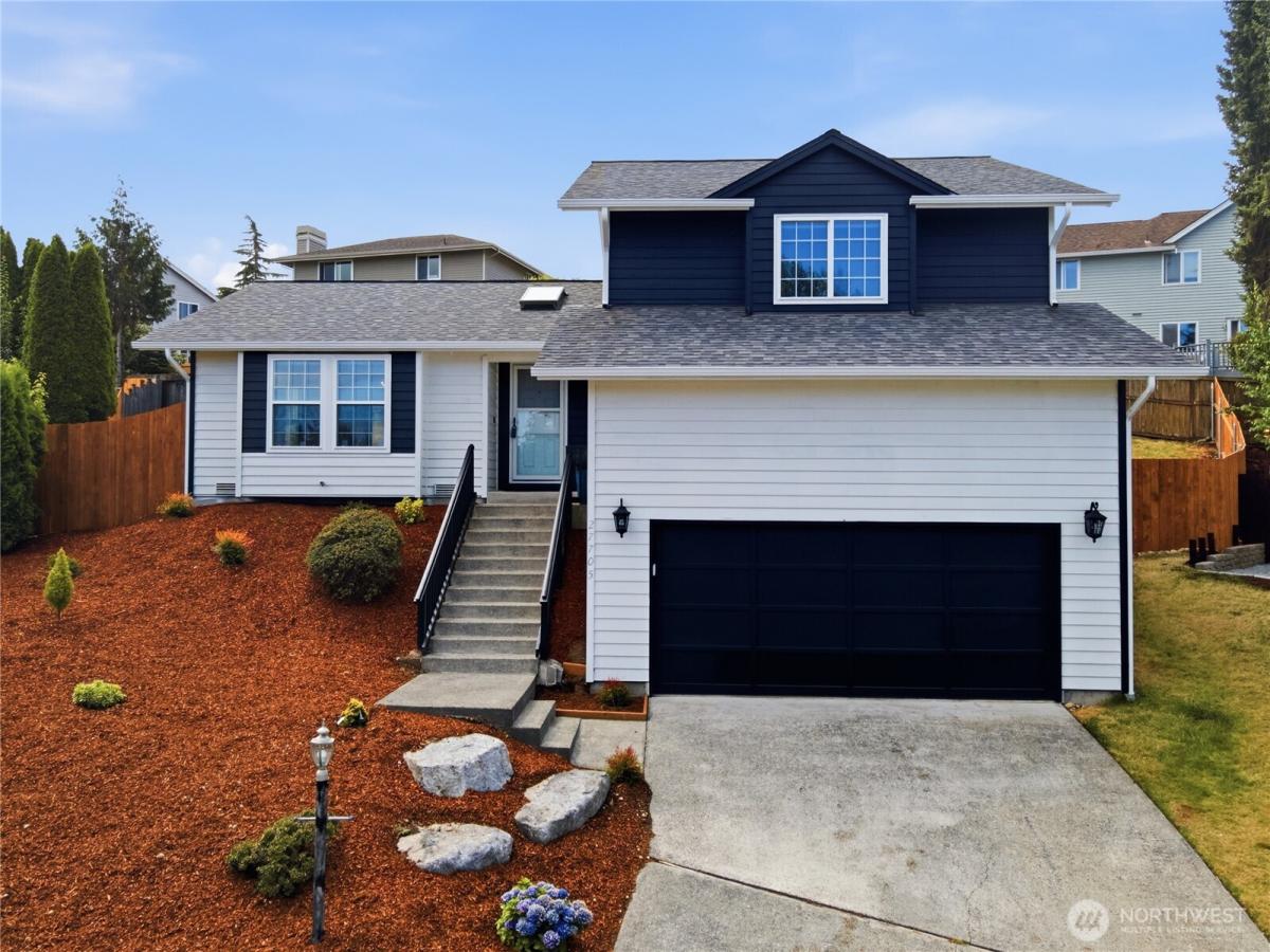 MLS #NWM2554562 image #0