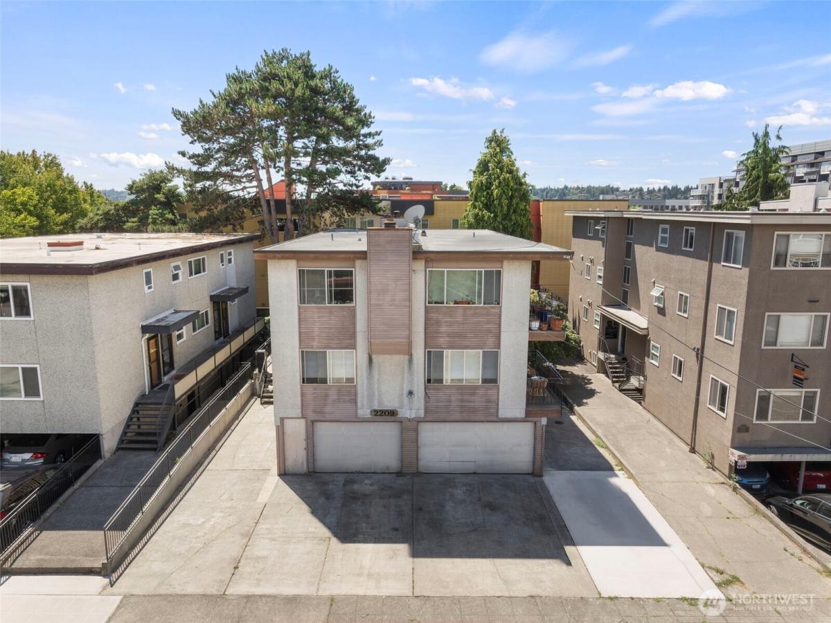 MLS #NWM2554587 image #0
