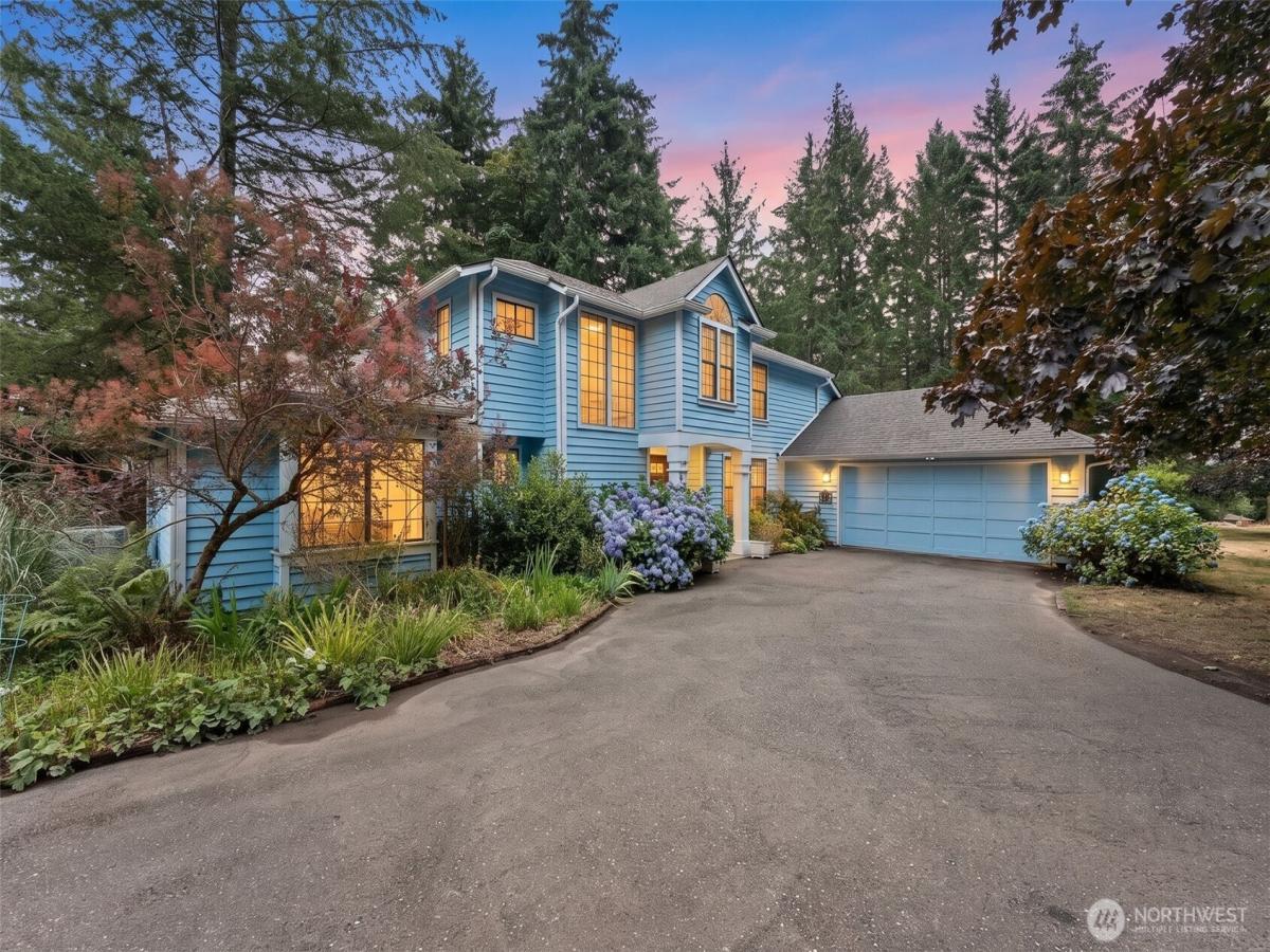 MLS #NWM2554676 image #0