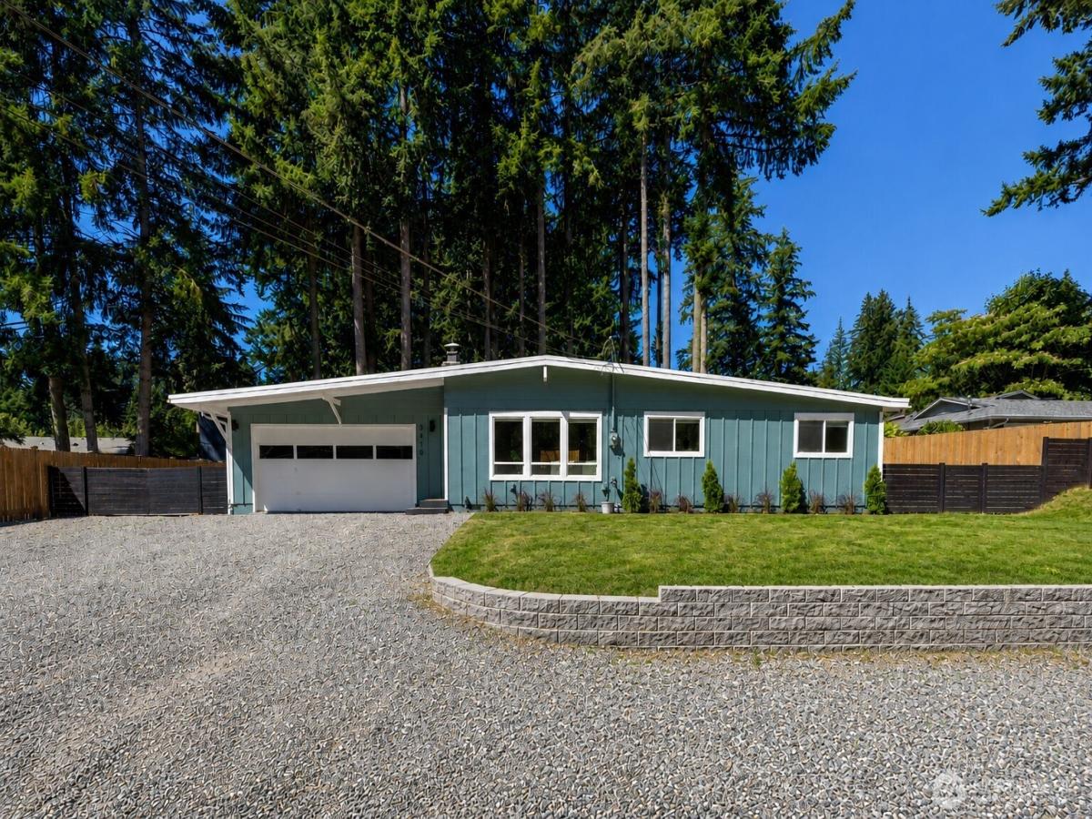 MLS #NWM2555134 image #0