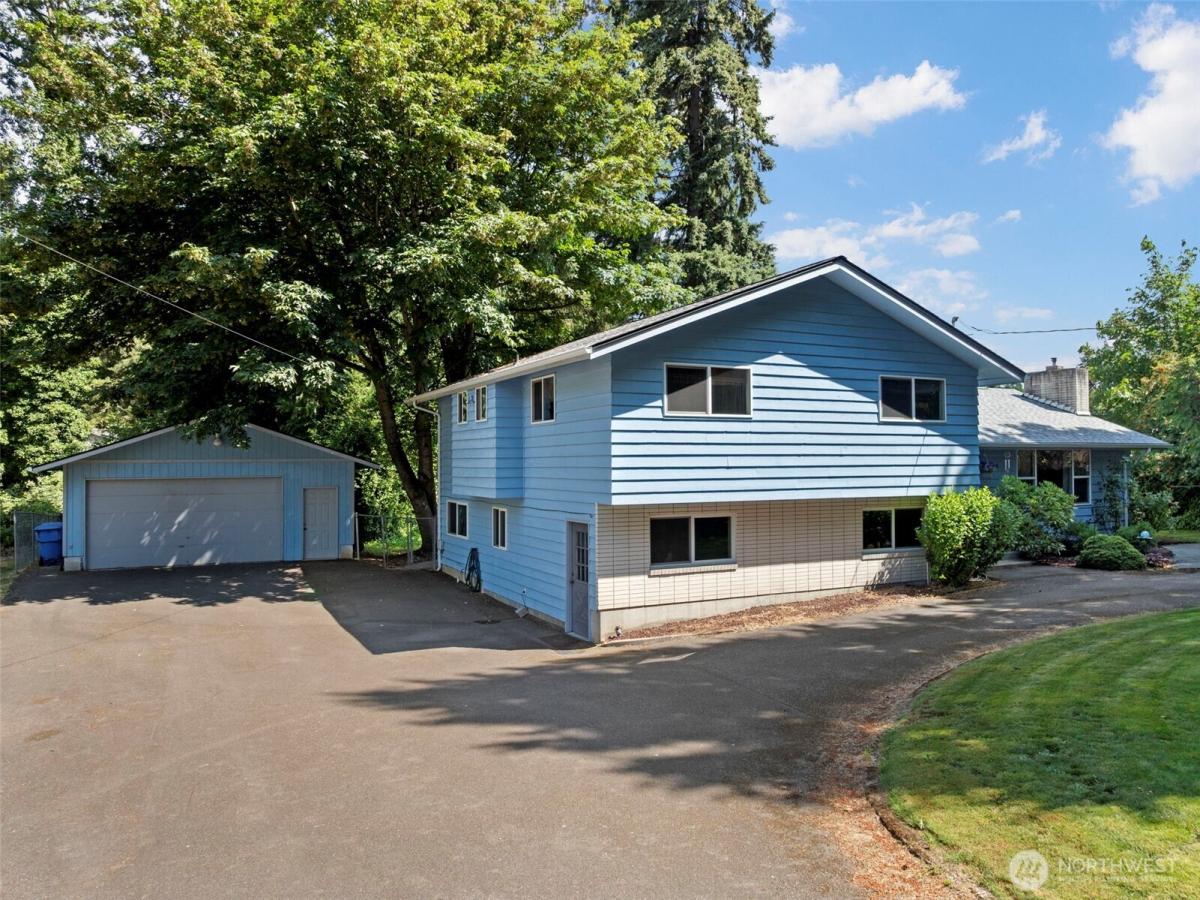 MLS #NWM2555153 image #0