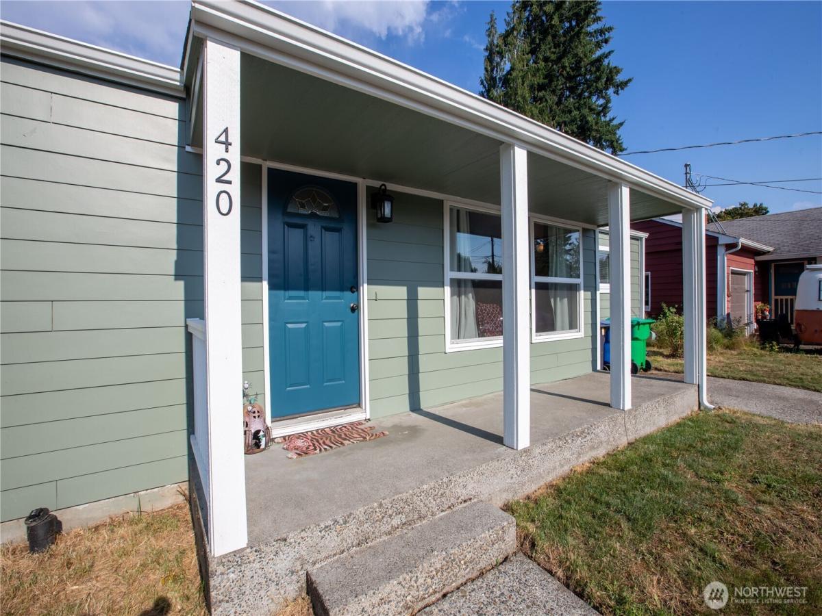 MLS #NWM2555214 image #0