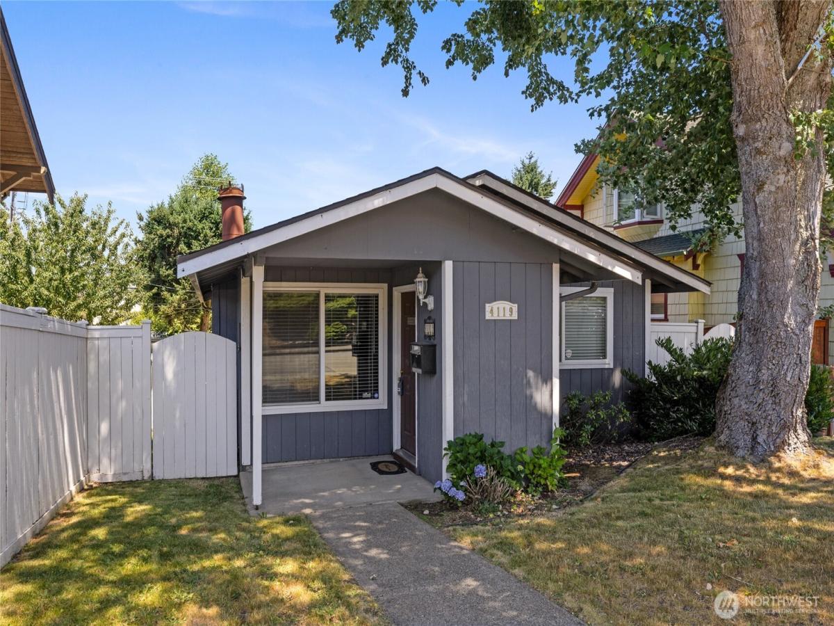 MLS #NWM2555218 image #0