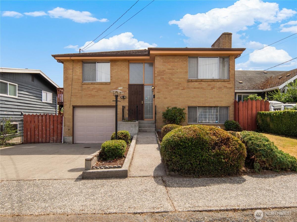 MLS #NWM2555231 image #0
