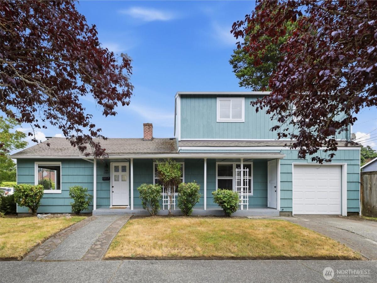 MLS #NWM2555236 image #0
