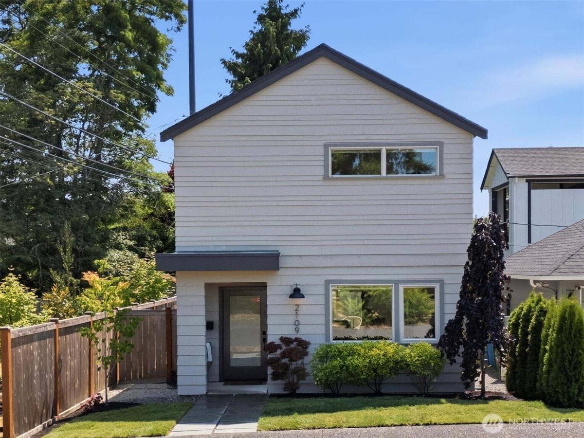 MLS #NWM2555292 image #0