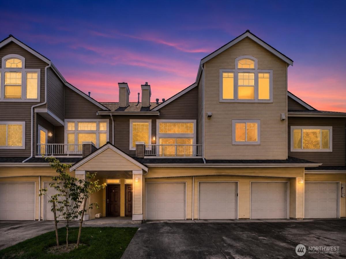 MLS #NWM2555372 image #0