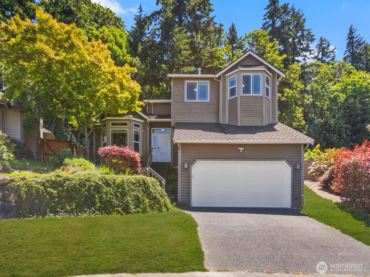 MLS #NWM2555428 image #0