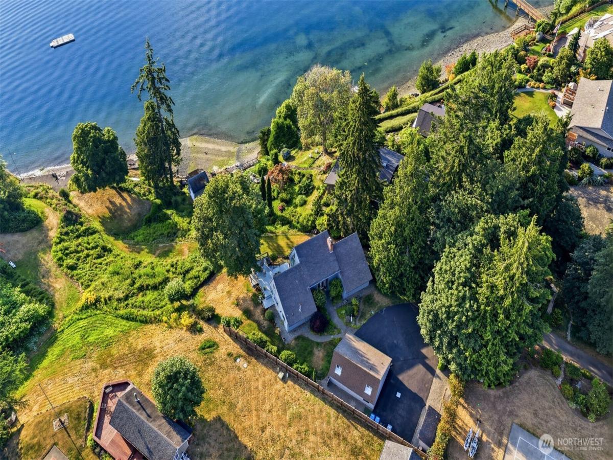 MLS #NWM2555446 image #0