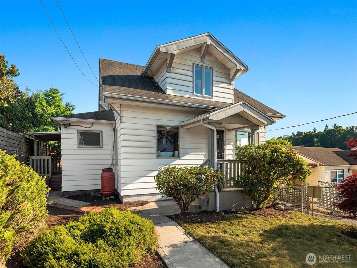 MLS #NWM2555500 image #0