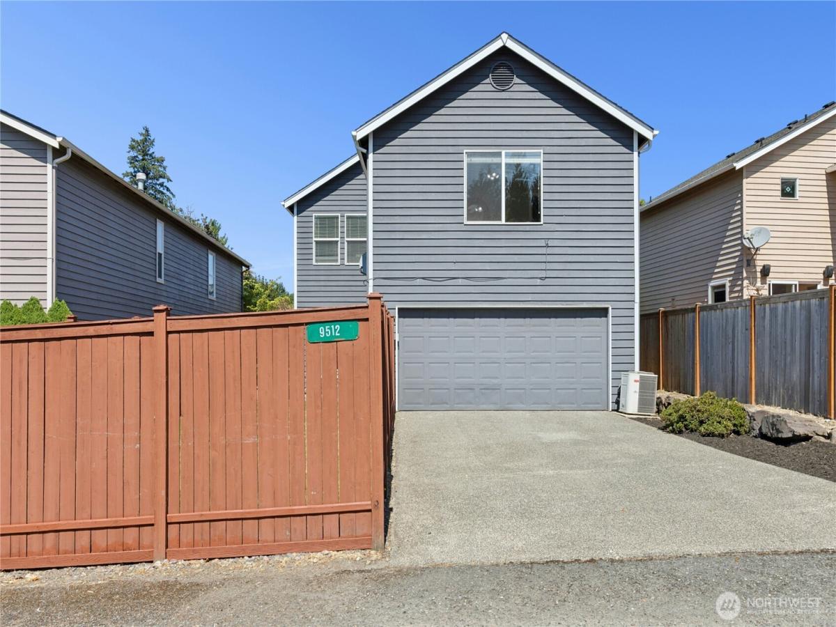 MLS #NWM2555580 image #0