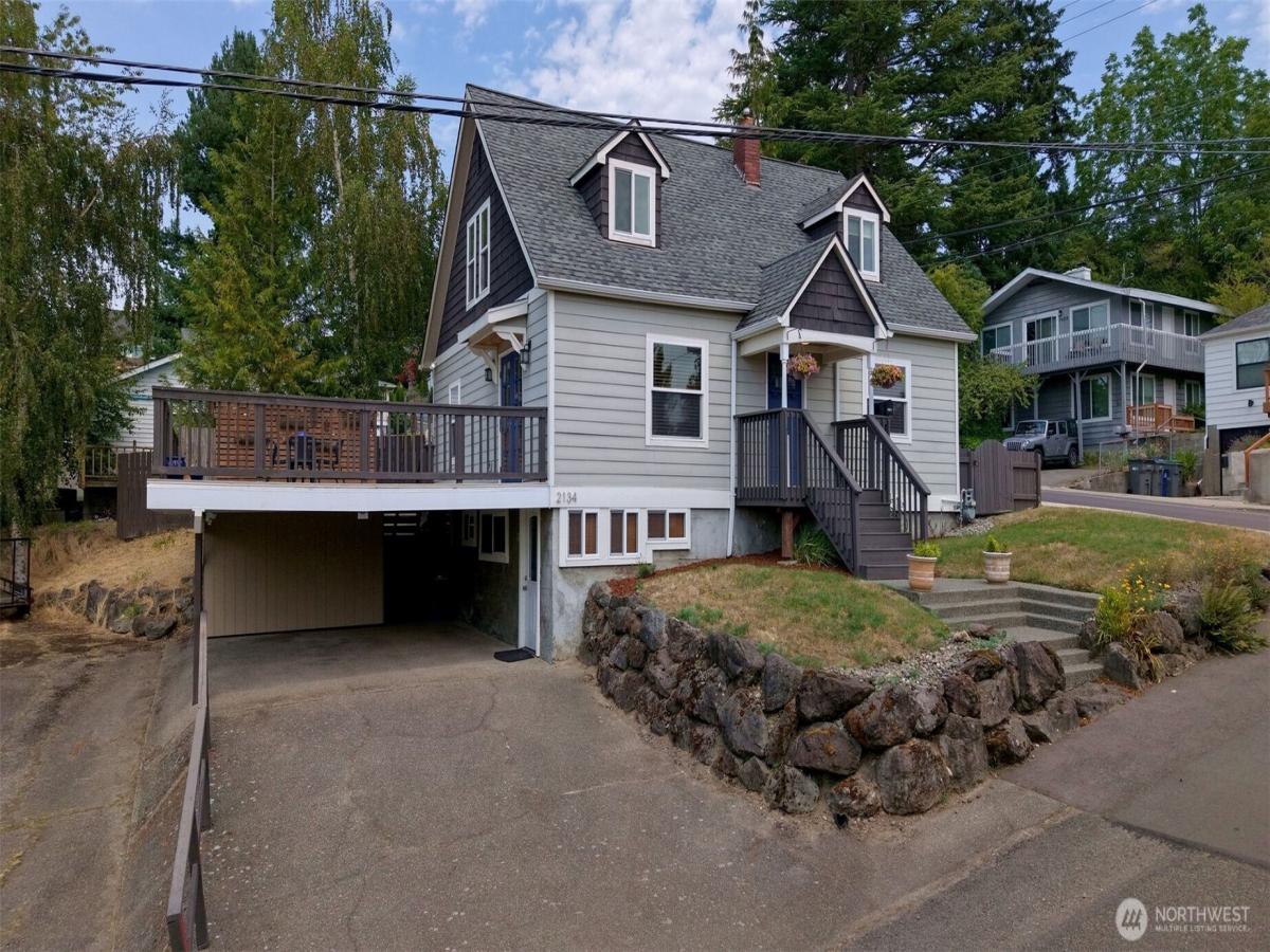MLS #NWM2555874 image #0