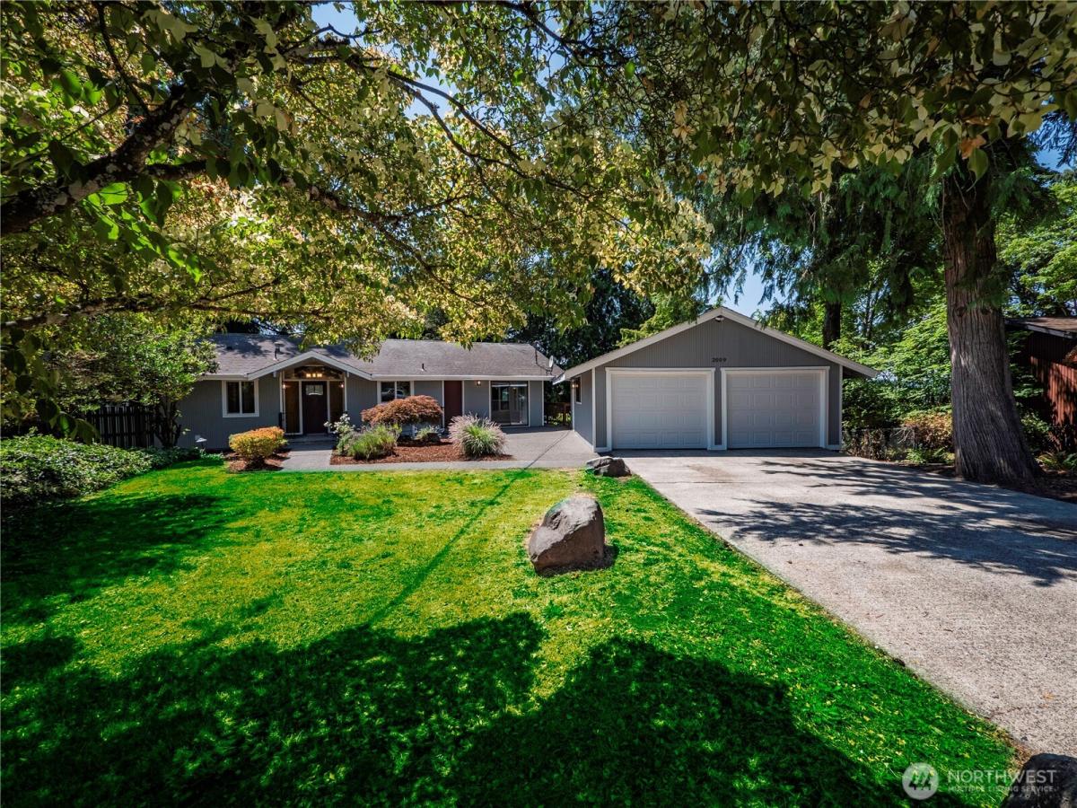 MLS #NWM2555894 image #0