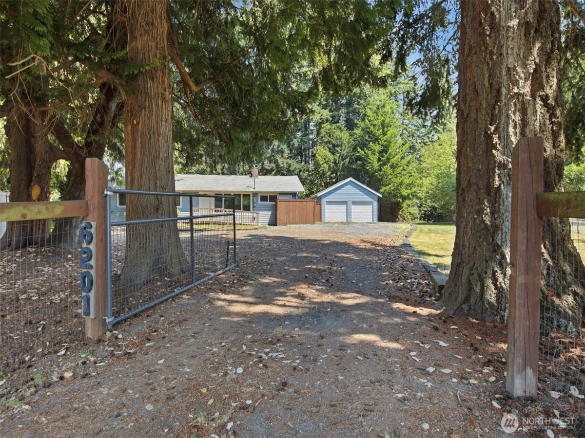 MLS #NWM2555949 image #0