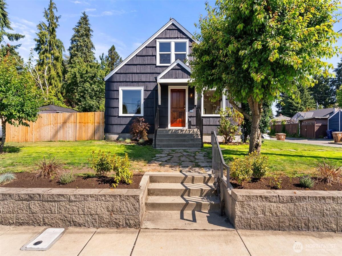MLS #NWM2555972 image #0