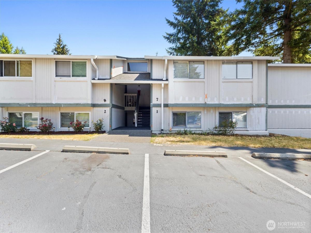 MLS #NWM2556072 image #0