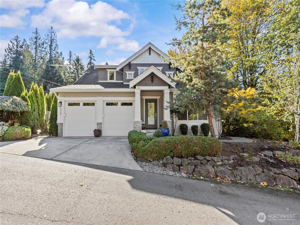 MLS #NWM2556172 image #0