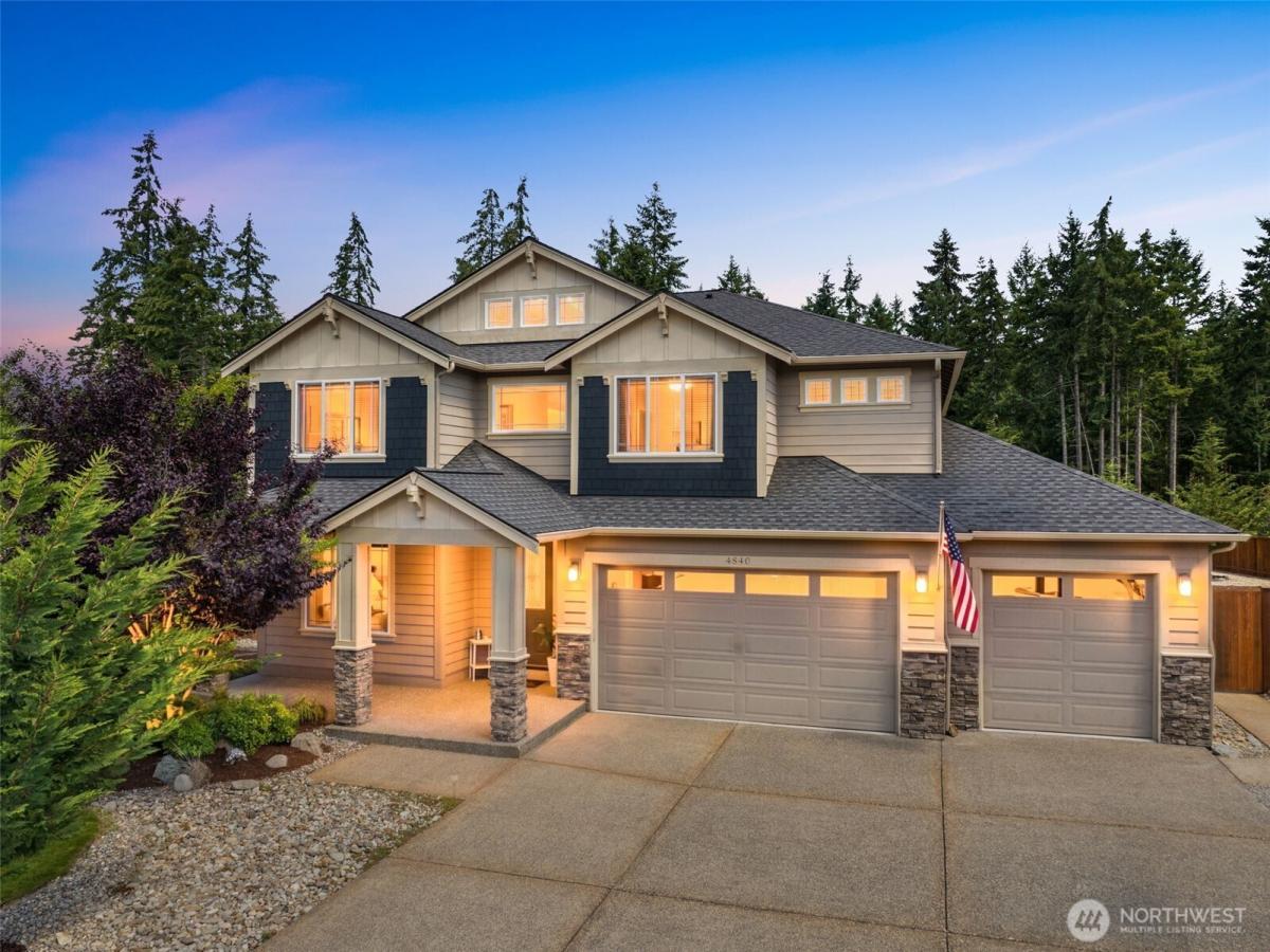 MLS #NWM2556214 image #0