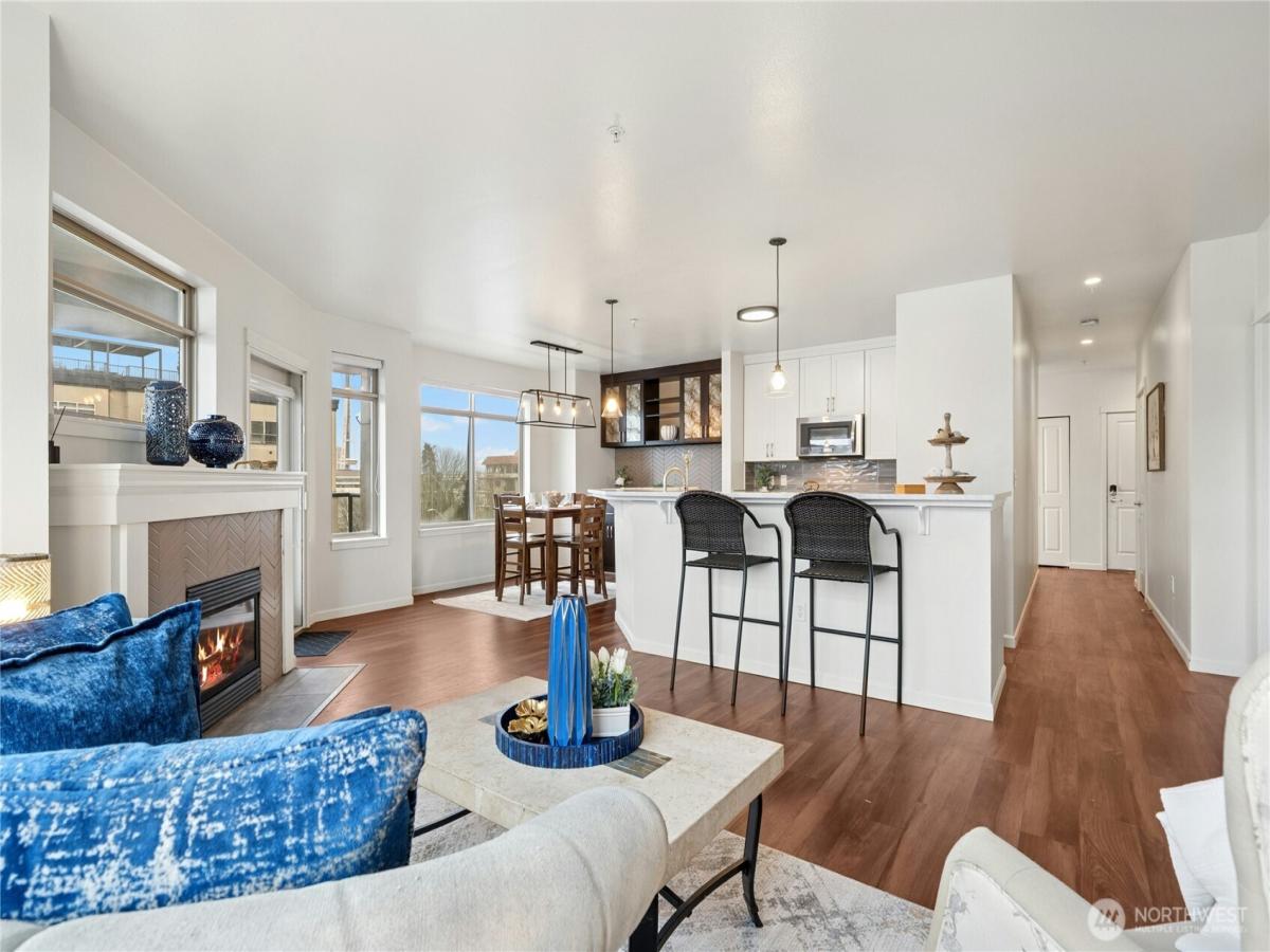 MLS #NWM2556292 image #0