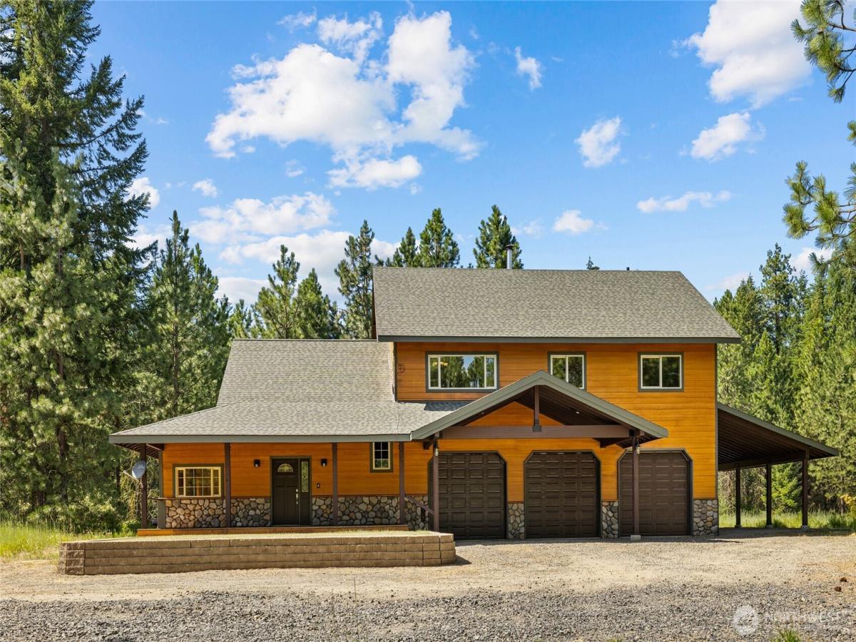 MLS #NWM2556317 image #0