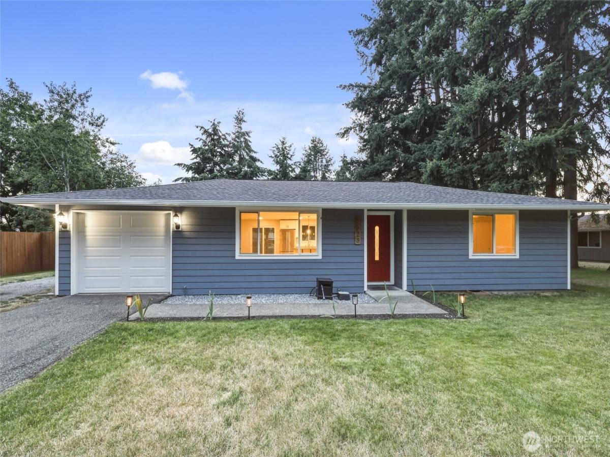 MLS #NWM2556356 image #0