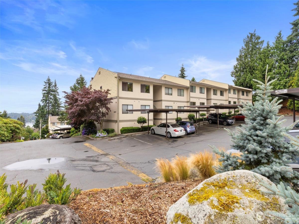 MLS #NWM2556449 image #0