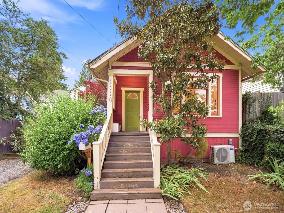 MLS #NWM2556488 image #0