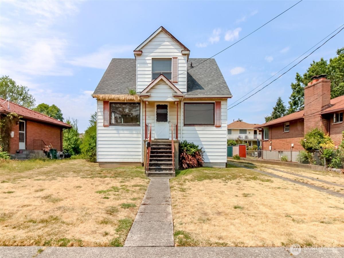 MLS #NWM2556506 image #0