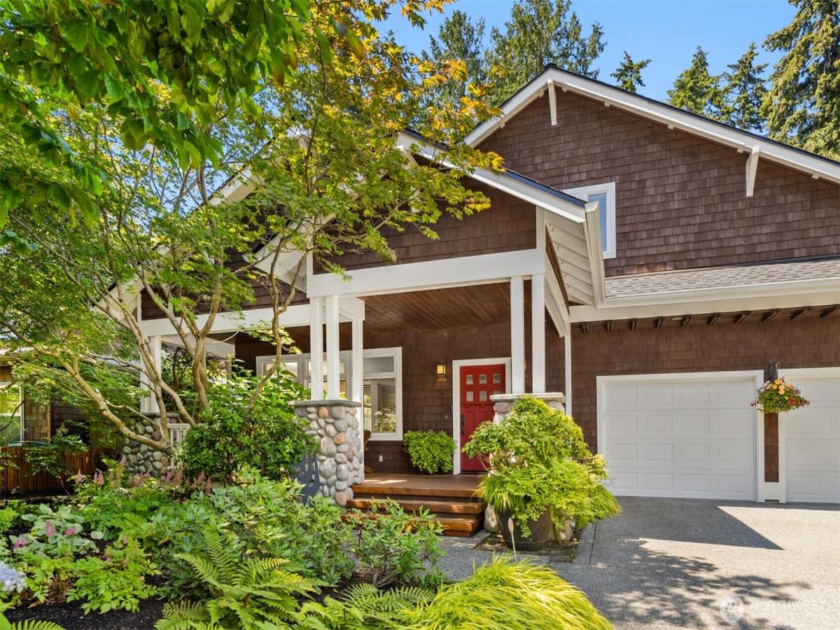 MLS #NWM2556566 image #0