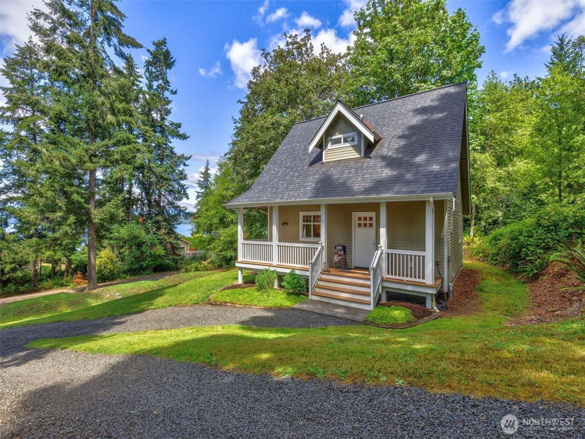 MLS #NWM2557245 image #0
