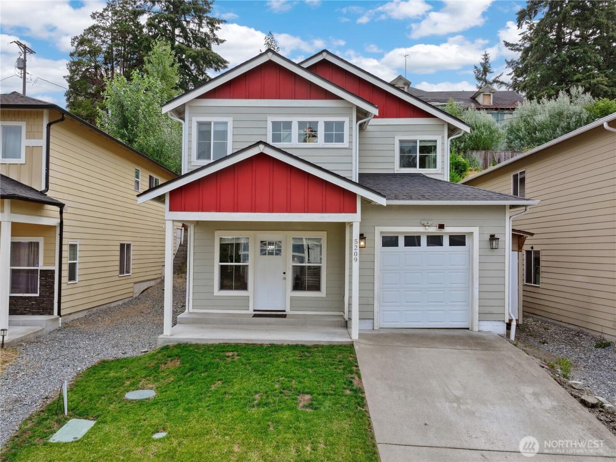 MLS #NWM2557453 image #0