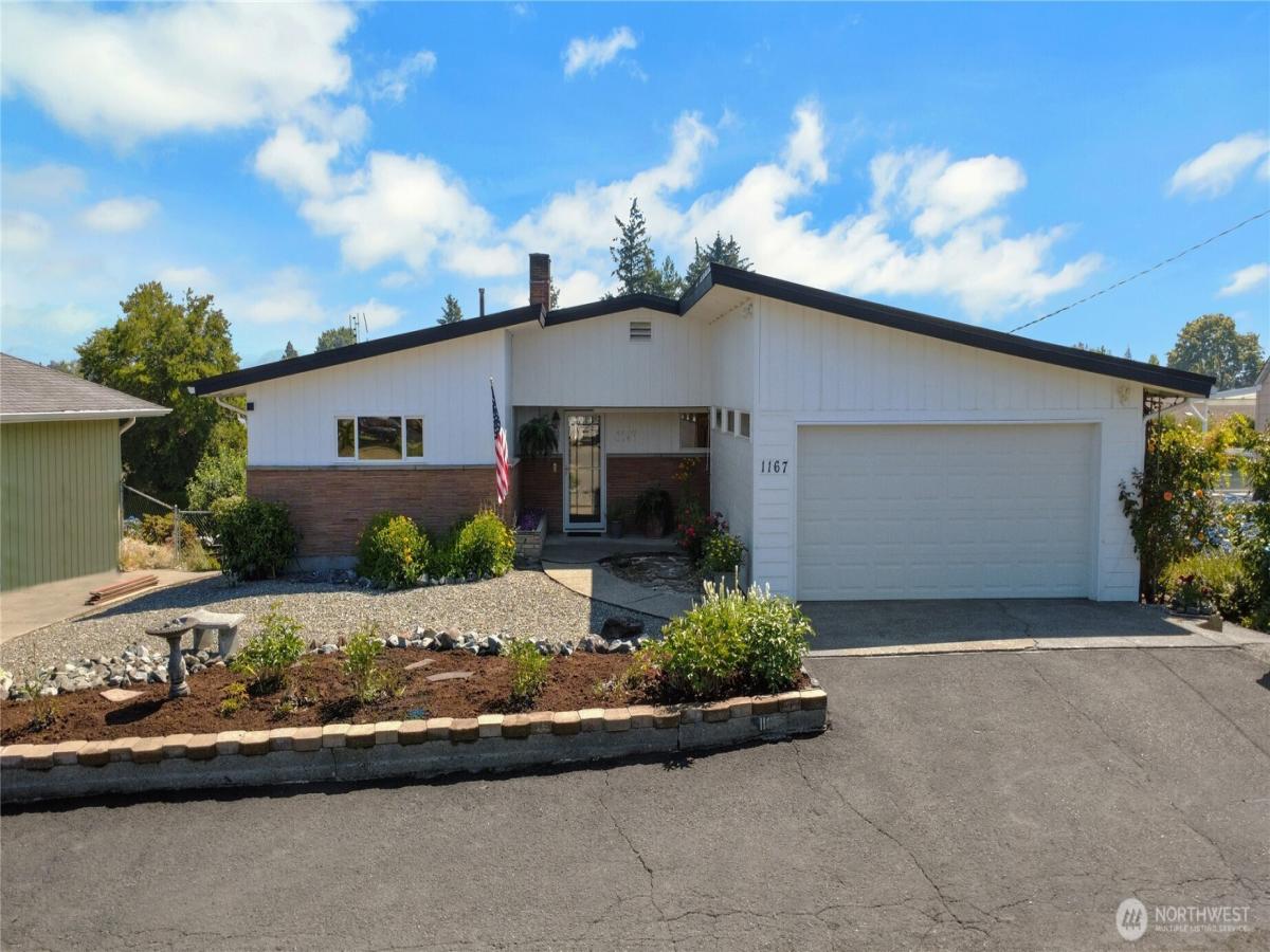 MLS #NWM2557502 image #0