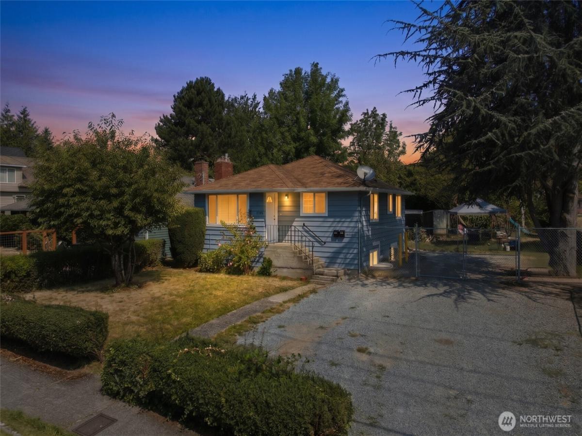 MLS #NWM2557531 image #0
